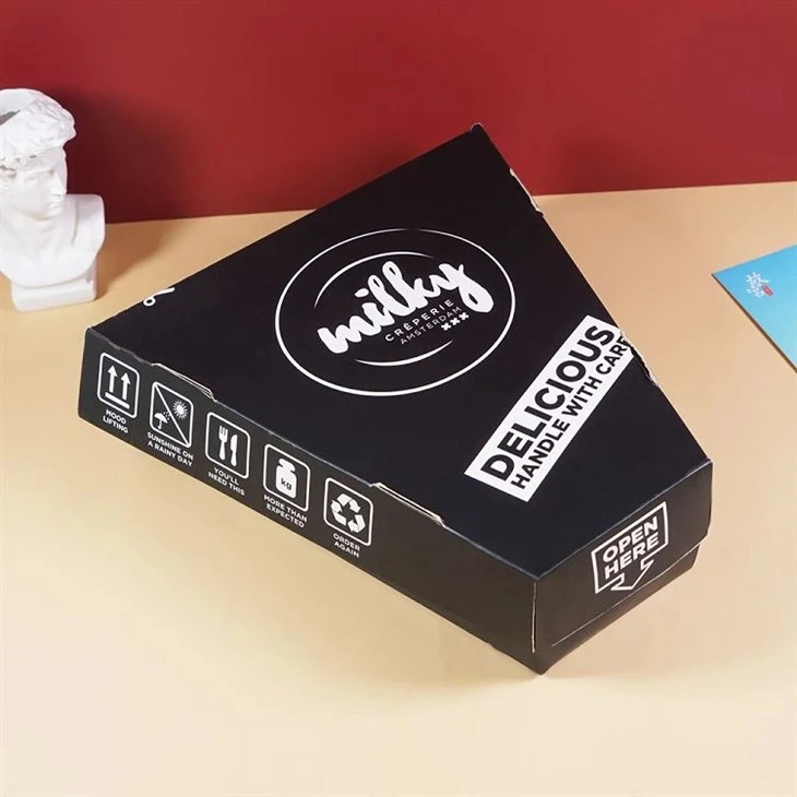Potong Kotak Pizza dengan Logo Bercetak